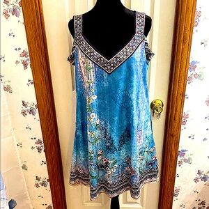NWOT - SHEIN Floral Cold Shoulder V-neck XL Dress with POCKETS - Gorgeous Design